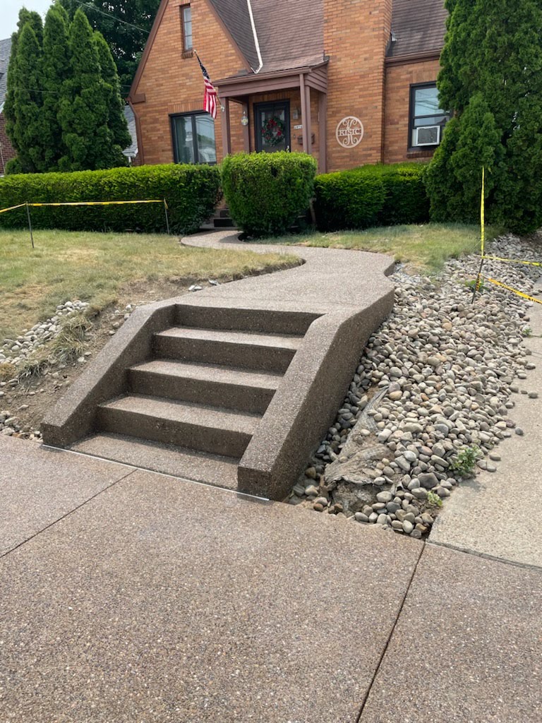 Residential Exposed Aggregate Stairs